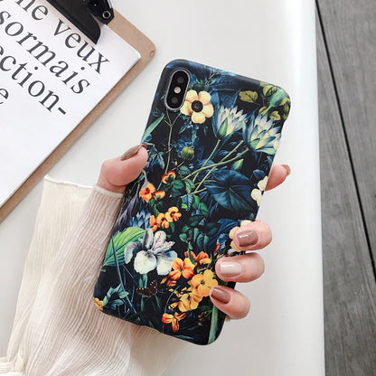 Retro flower phone case