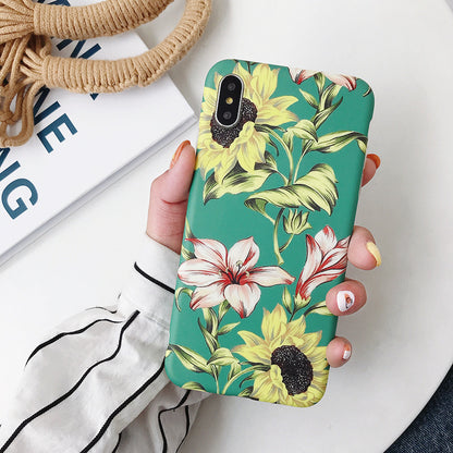 Retro flower phone case
