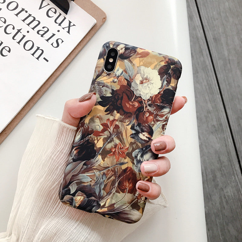 Retro flower phone case