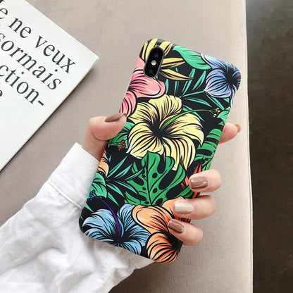 Retro flower phone case