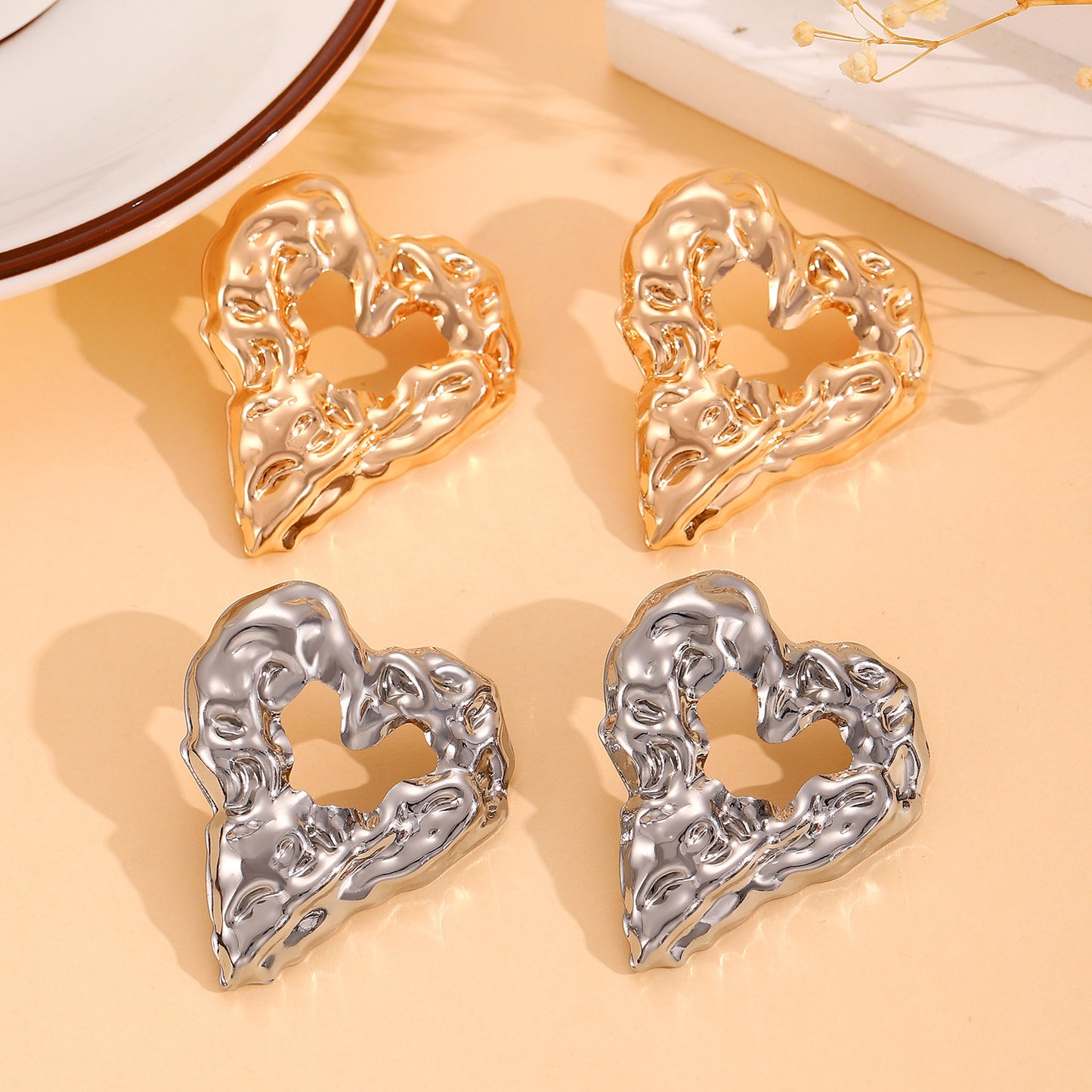 New Pleated Lava Hollow Heart-shaped Earrings Personality Exaggerated Love Earrings For Women Valentine's Day Jewelry