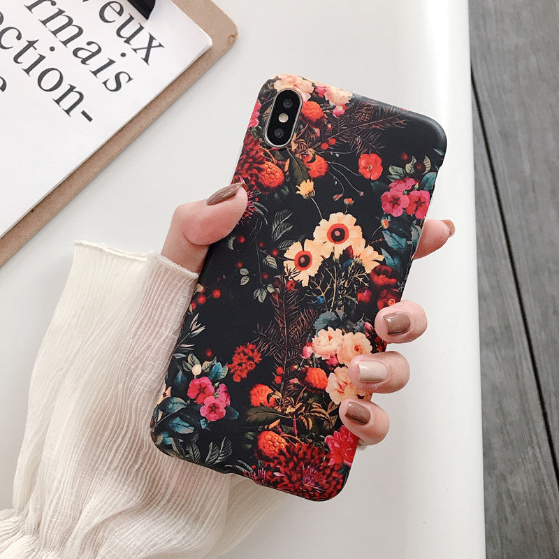 Retro flower phone case