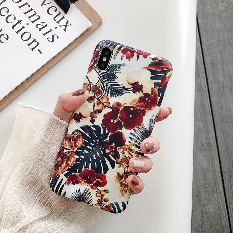 Retro flower phone case