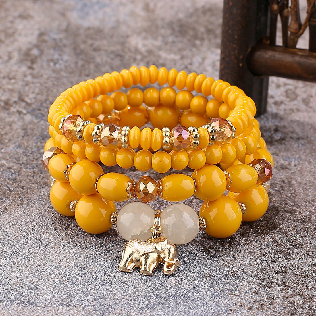 Women's Fashion Elephant Pendant Crystal Bracelet