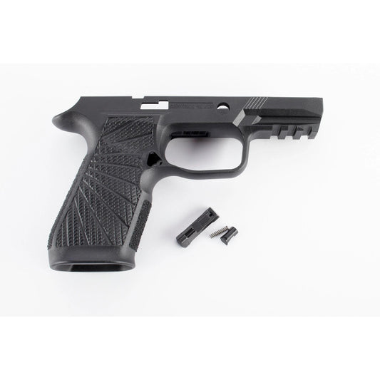 Wilson Combat Grips Wilson Combat Wilson Combat Grip Module for Sig Sauer P320 Carry II No Manual Safety - Black