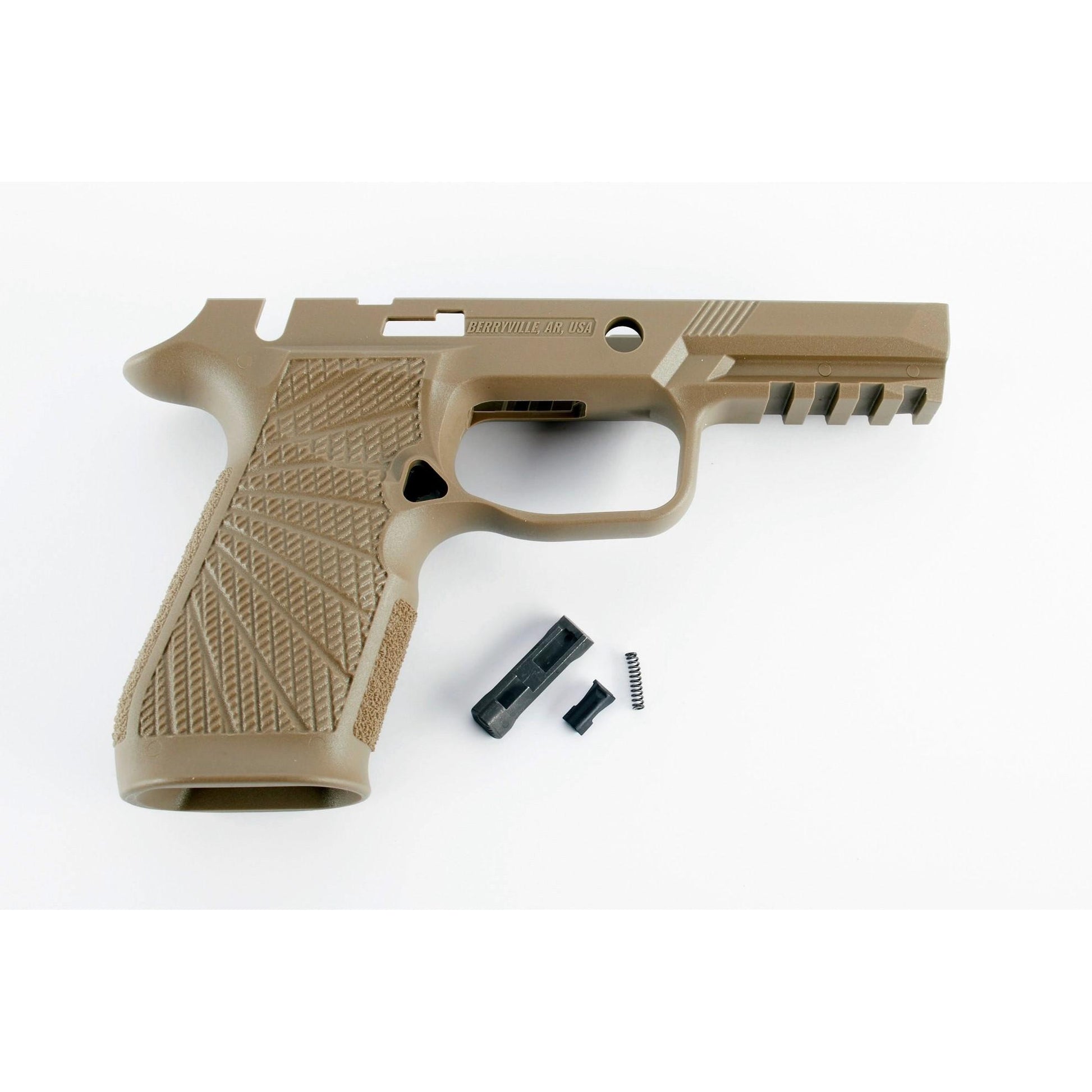 Wilson Combat Grips Wilson Combat Wilson Combat Grip Module for Sig Sauer P320 Carry Manual Safety Tan