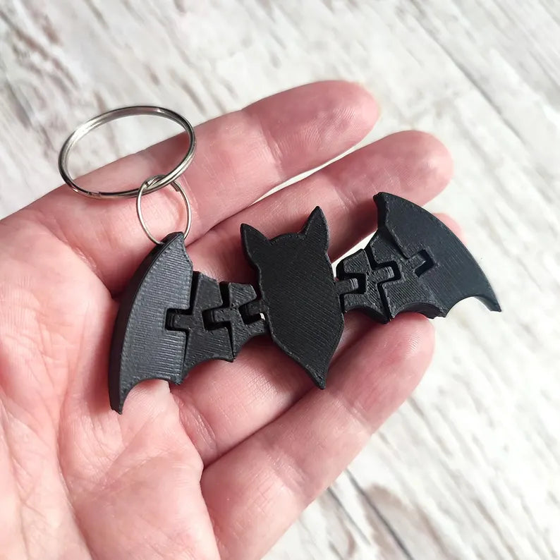 Bat Keychain – Halloween Bat Accessory, Spooky Bag Charm, Gothic & Fall Key Ring